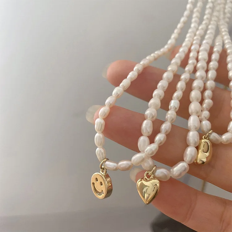 Fashion Baroque Natural Freshwater Pearl Necklace Smile Heart-shaped Pendant Necklace To Restore Ancient Ways Collarbone Chain