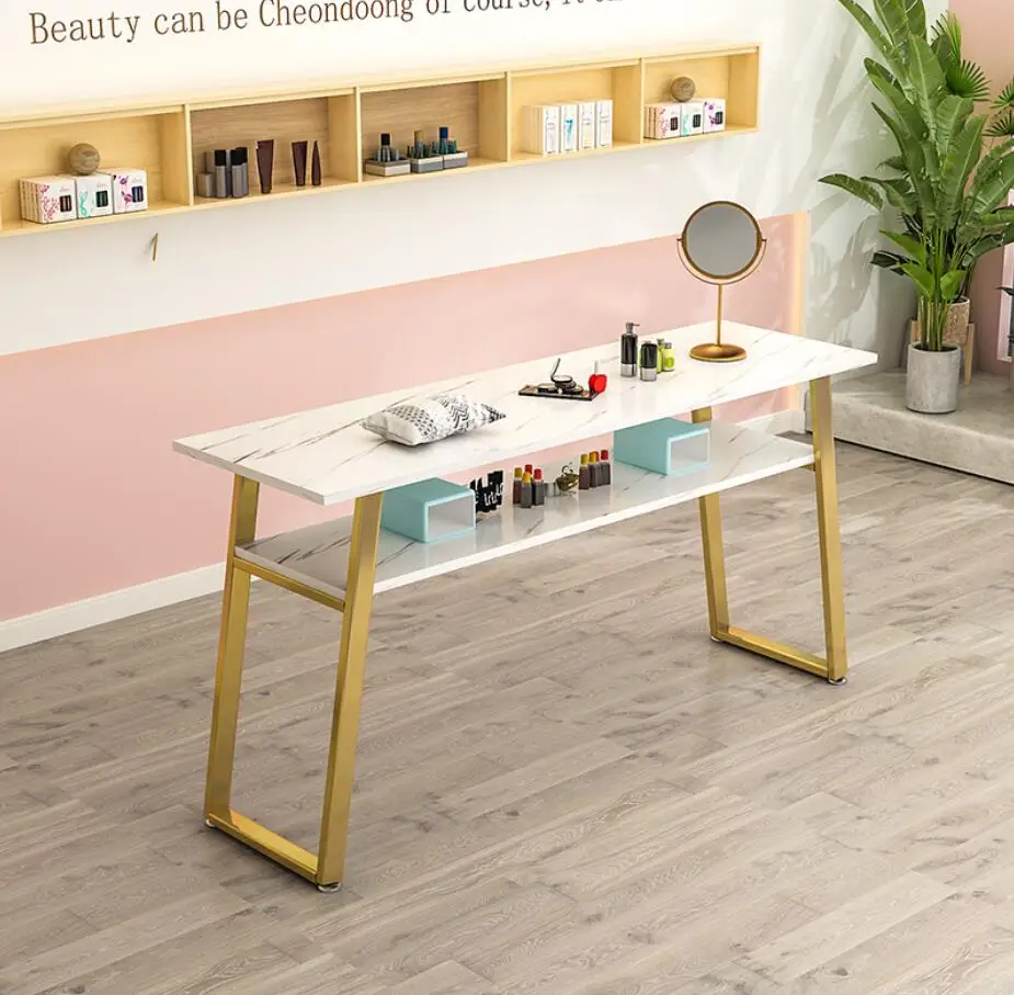 Table de manucure rouge, ensemble de chaise et table à ongles