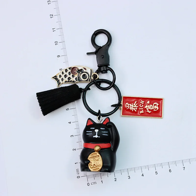 2023 Cute Chubby Resin Maneki Neko Rich Lucky Cat Keychain Fortune Tassel Key Ring Car For Women Bag Pendent Charms