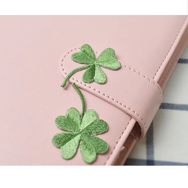 2Pcs Lucky Clover Embroidery Patches Emblem Sew on Applique Iron Patch for Clothing Bags Shoes DIY Craft Repair Clothes Patches