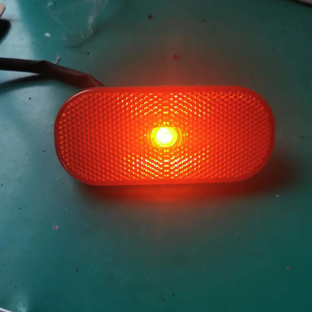 

Amber Side Marker Light Lamp Lens 1832493 For Ford Transit Mk8 2014 Onwards Part Number: BK31-15442-CB , 1832493