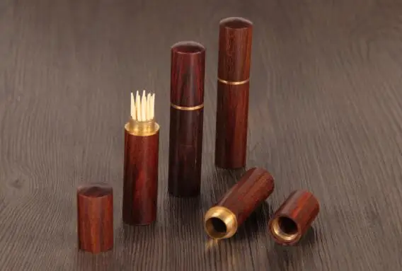 

Portable toothpick holder red acid branch toothpick box toothpick holder