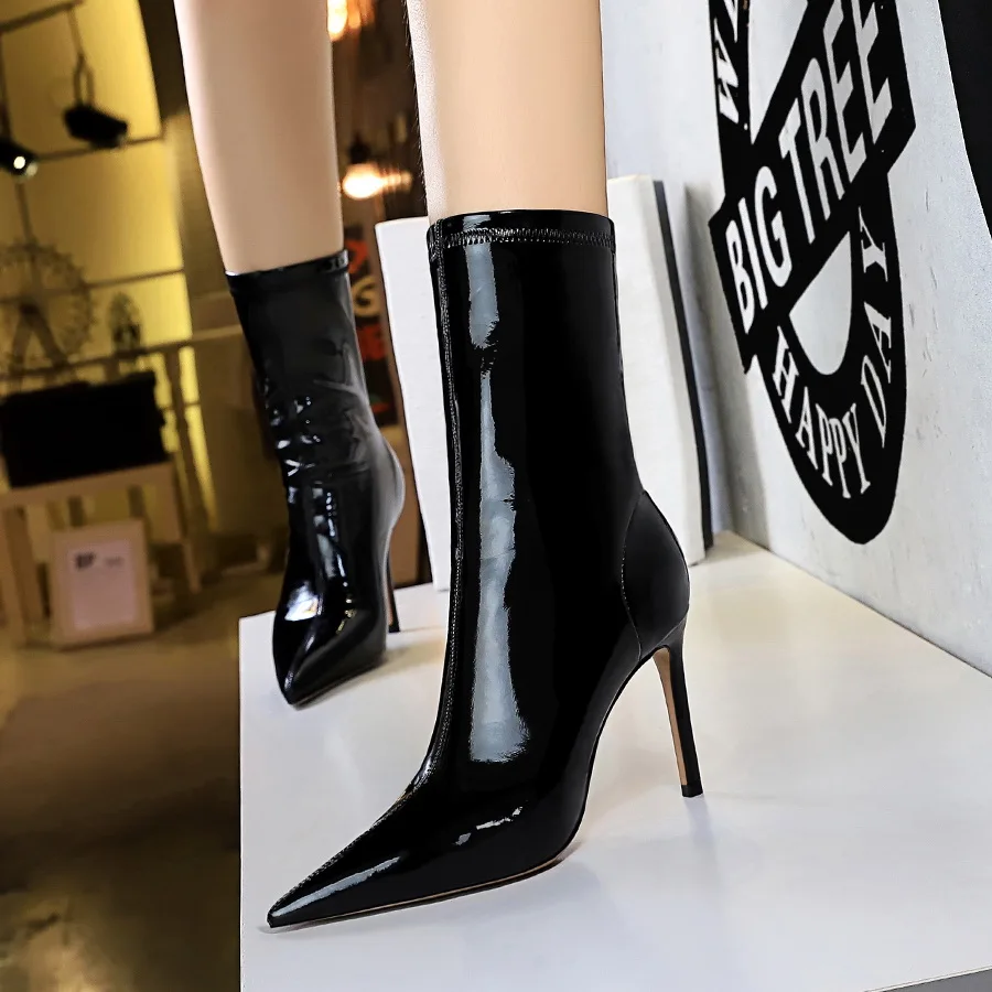 

Sexy Sock Boots Glossy Patent Leather Stretch Boots High Heels For Women Fashion Shoes 2020 Autumn Ankle Boots Booties Female