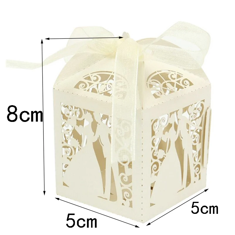 50Pcs Love Heart Cut Hollow Bride Candy Boxes with Ribbon Guests Gift Box Paper Packaging Baby Shower Wedding Party Supplies