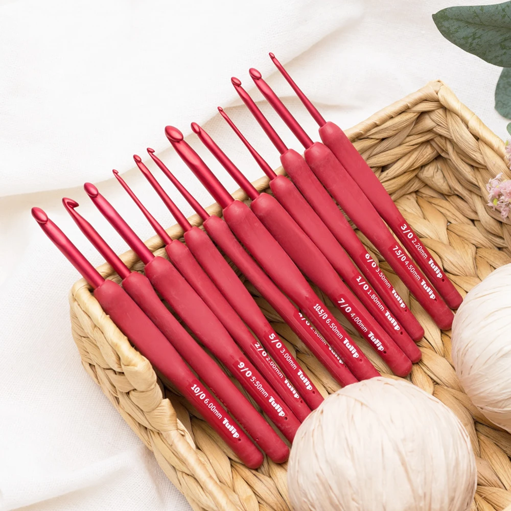 8pcs/set Japan Tulip ETIMO Red Crochet Hook 1.8-5mm  Aluminum Resin Knitting Needles Original Authentic Imported from Japan