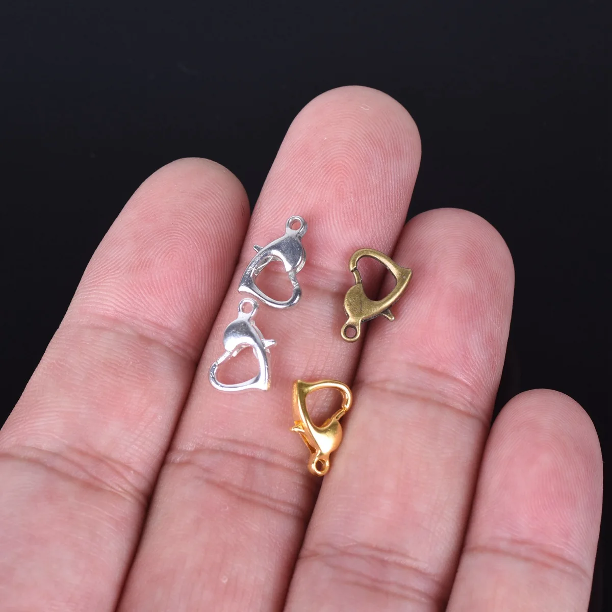 30pcs 12x8mm Gold/Silver/Bronze Color Metal Heart Shape Lobster Clasps Hooks Clips for Jewelry Making DIY Crafts Findings