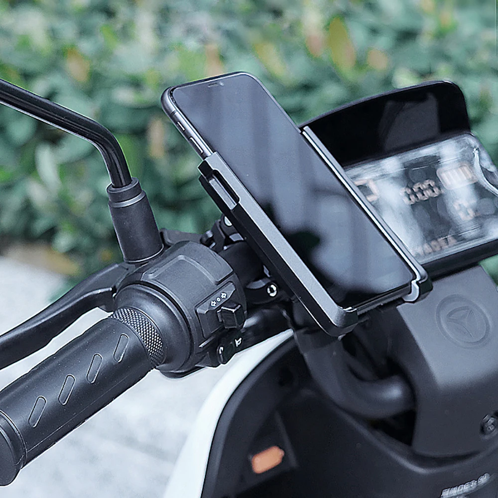 

Universal Motorcycle Bicycle Phone Holder Stand Anti-slip Bike Phone Mount Clip for iPhone Samsung Xiaomi Smartphones