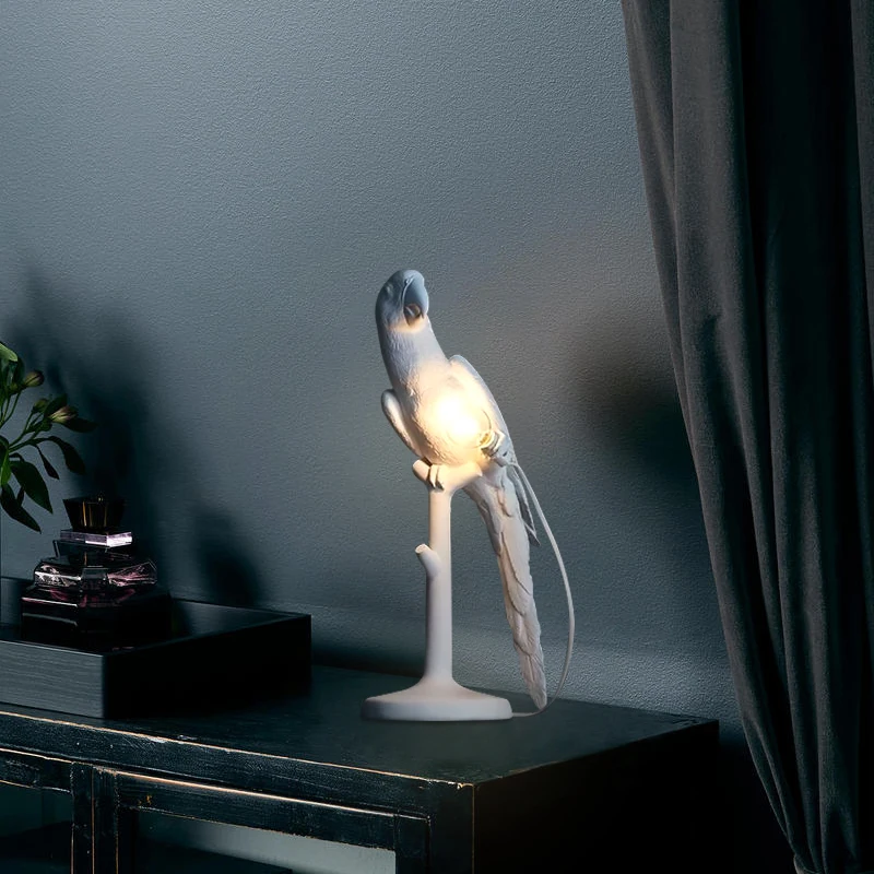 Nordic animal parrot table lamp living room bedroom study children's room bedside creative resin energy-saving white decorative