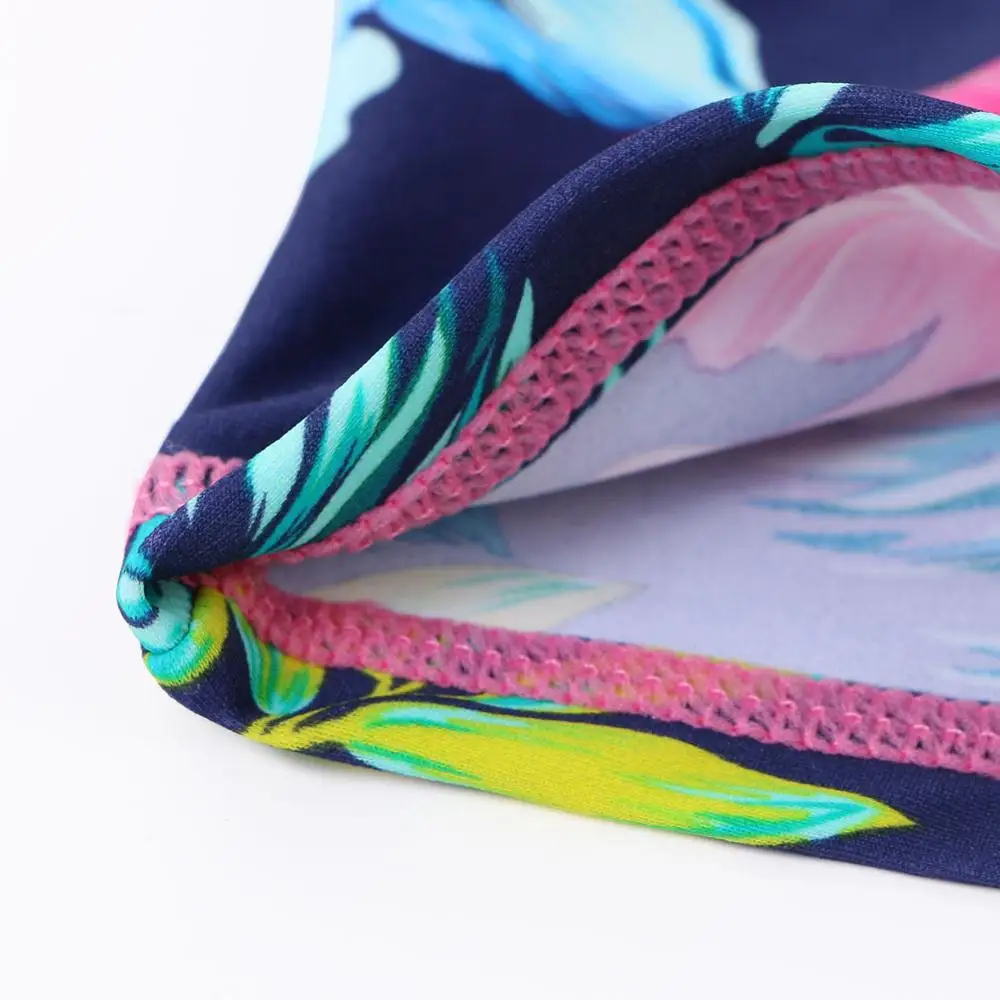 BAOHULU bañador Floral azul marino para niños, traje de baño UV UPF50 + de manga corta para niñas pequeñas, ropa de playa para niños de 2 a 11 años