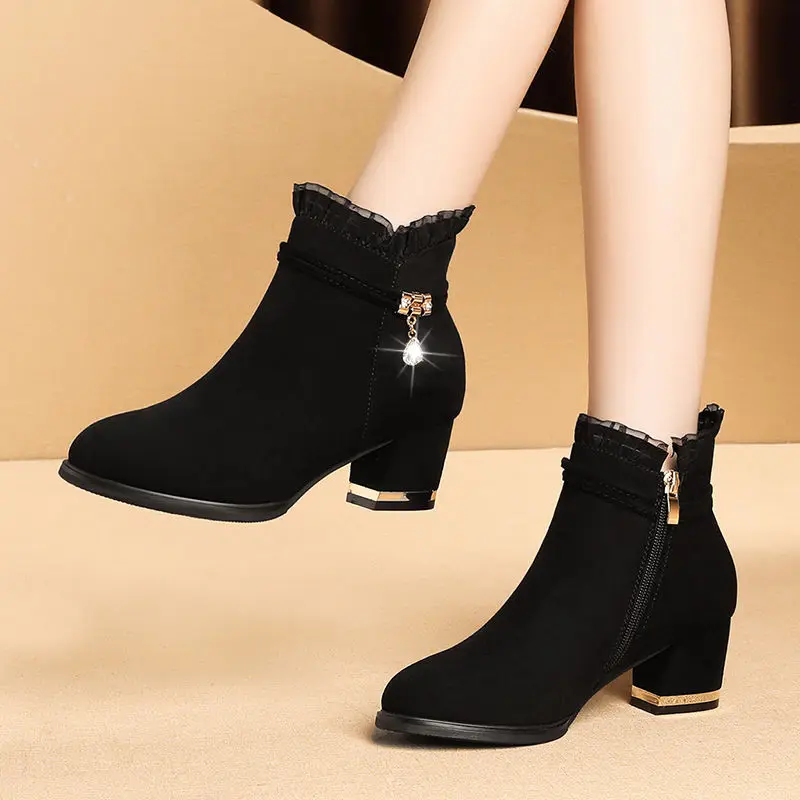 

Women's Ankle Boots, Extra Large, 35-43, Winter, Fashion High Heels, Lace, Waterproof, Snow Proof, 2021 NEW