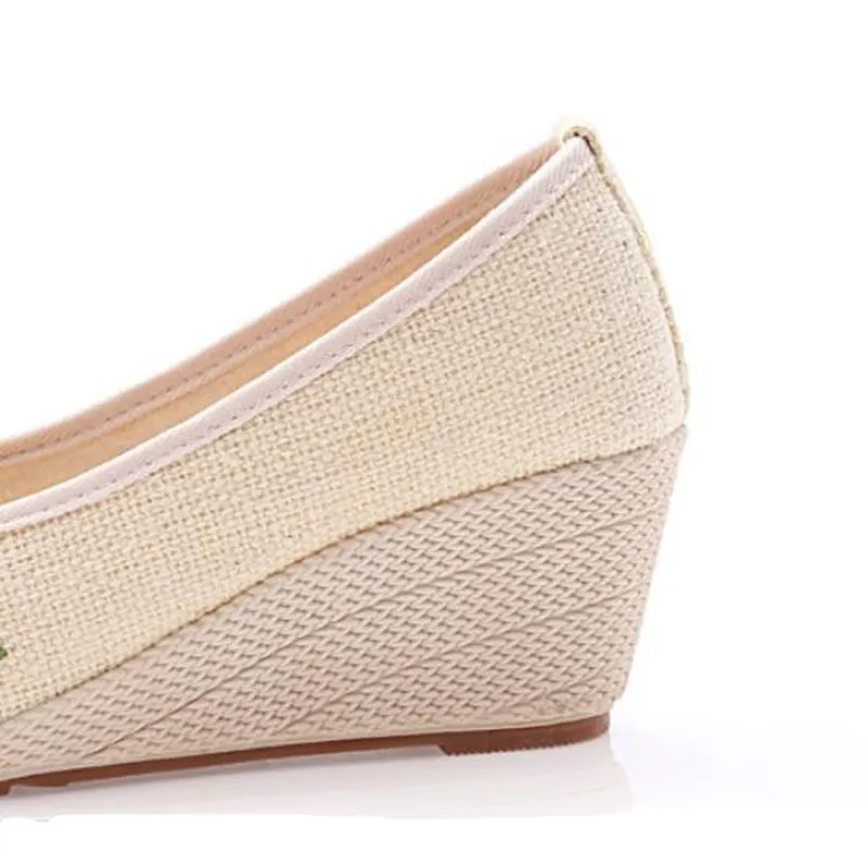 Slip-on Women Cotton Flax Flower Wedge Pumps Round Toe Ethnic High Heel Loafers for Ladies Vintage Dress Shoes Girl Pump Sandals