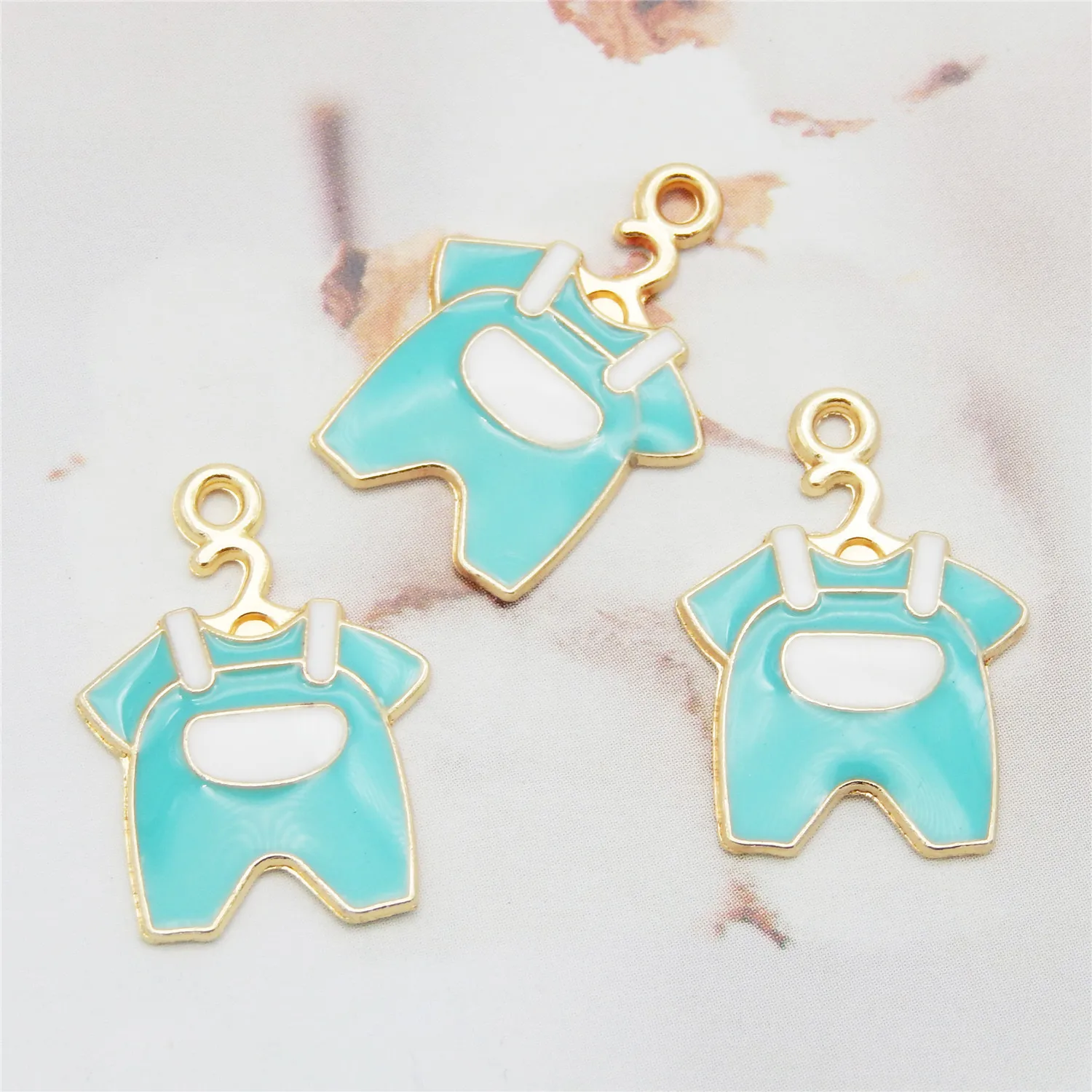 10pcs Cute Enamel Charms Baby Shower Children\'s Wear Bracelet Necklace Pendant Pink Blue Women Decor DIY Jewelry Accessory