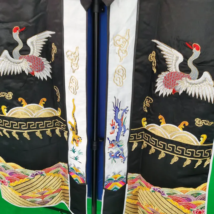 Taoist supplies, small sleeve five thunder Dharma clothes, Handmade Gold Silk Dharma clothes, black, Taoist Dharma objects