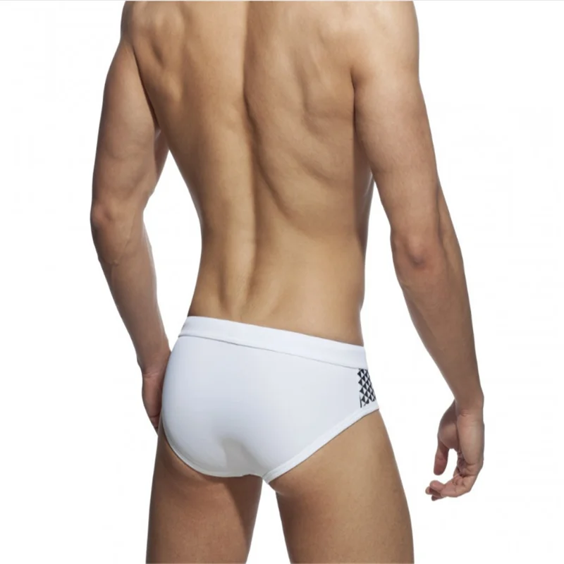 New Beach Waterproof Swimwear Men Low Waist Swimming Trunks Quick Dry Mens Swimsuit Push Pad Briefs Bathing Beach Wear Surf