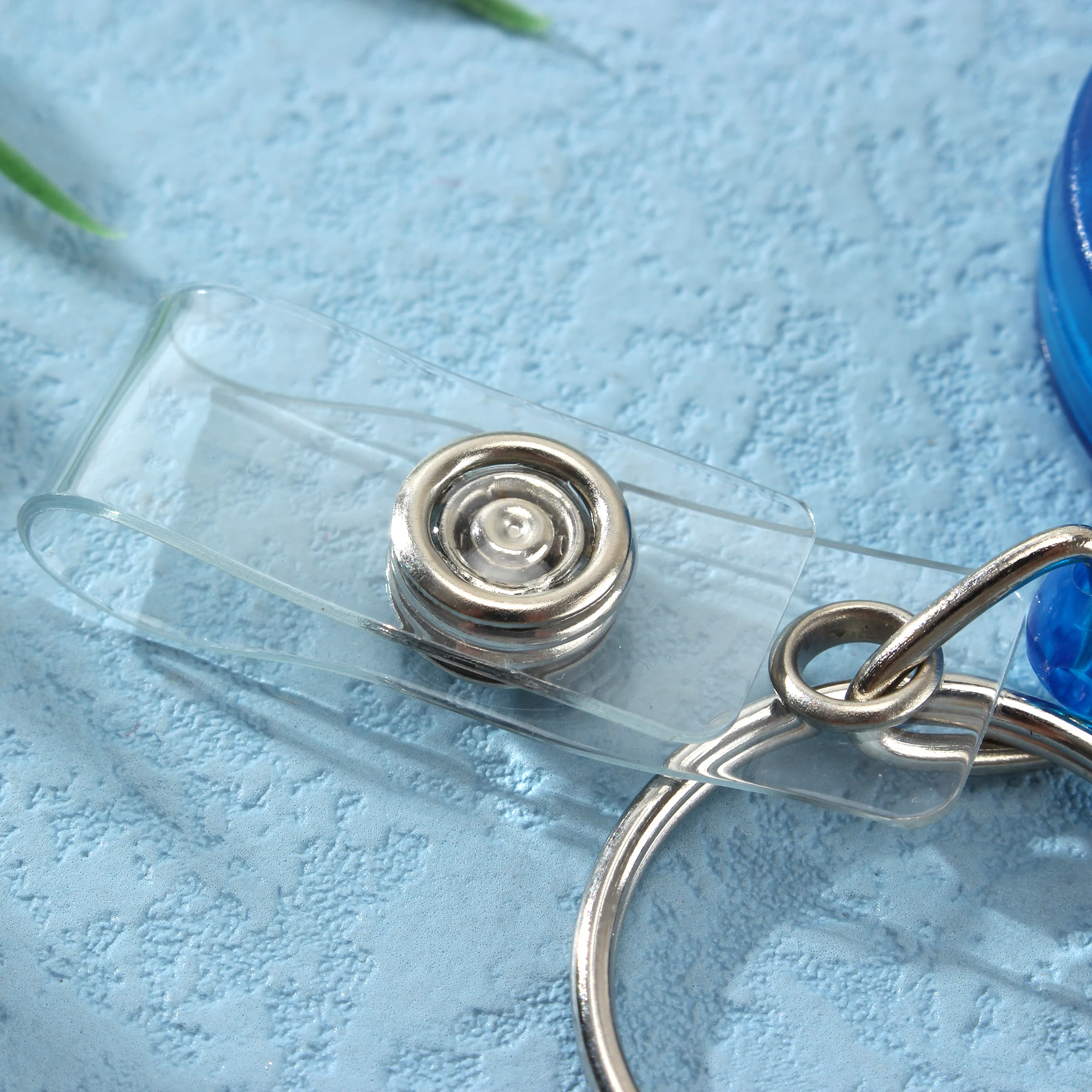 6 Color Carabiner Transparent Solid Color Plastic Telescopic Easy-Pull Buckle Creative Keychain Student Nurse Card Holder