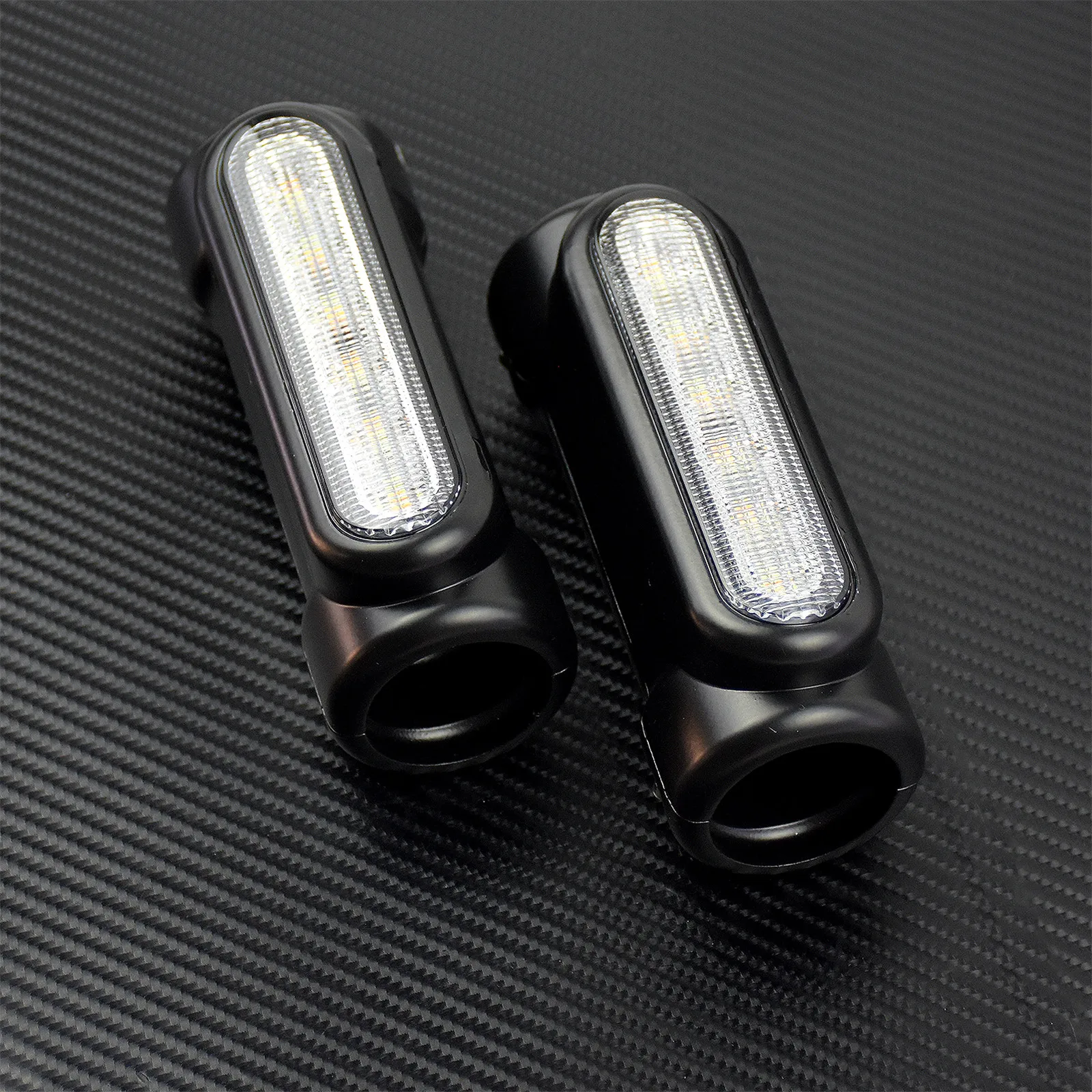 Motorcycle Crash Bars LED Highway Bar Switchback Driving Light/Turn Signal Light Black/Chrome For Harley Touring Road King Glide