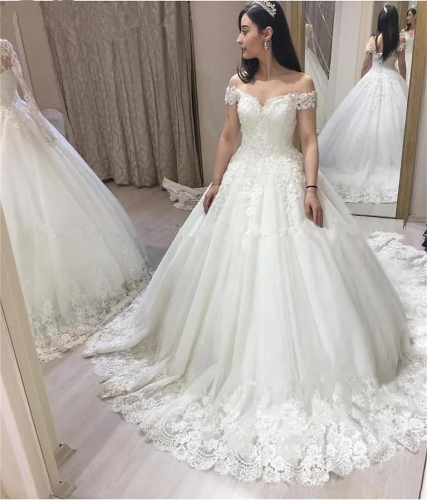 

Customized Princess Ball Gown Luxury Wedding Dress Off The Shoulder Puffy Tulle Lace Applique Vestido De Novia vestito sposa