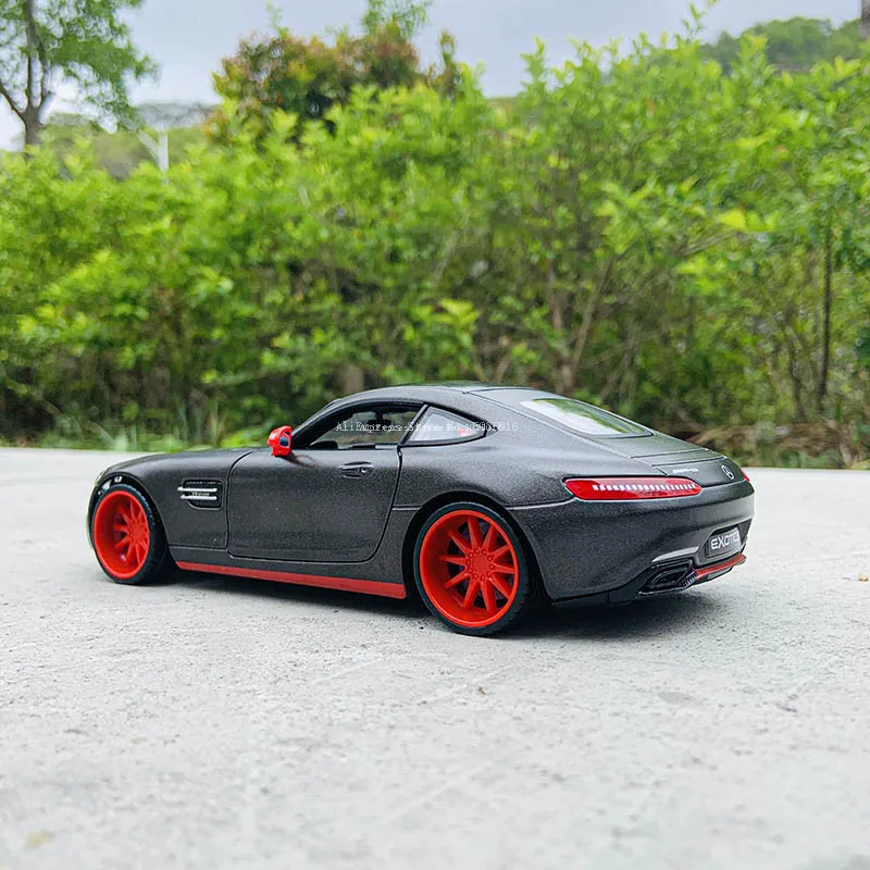 Maisto 1:24 Mercedes-Benz SLS AMG ROADSTER Simulation Alloy Car Die-casting Model Crafts Decoration Collection Toy Tool Gift