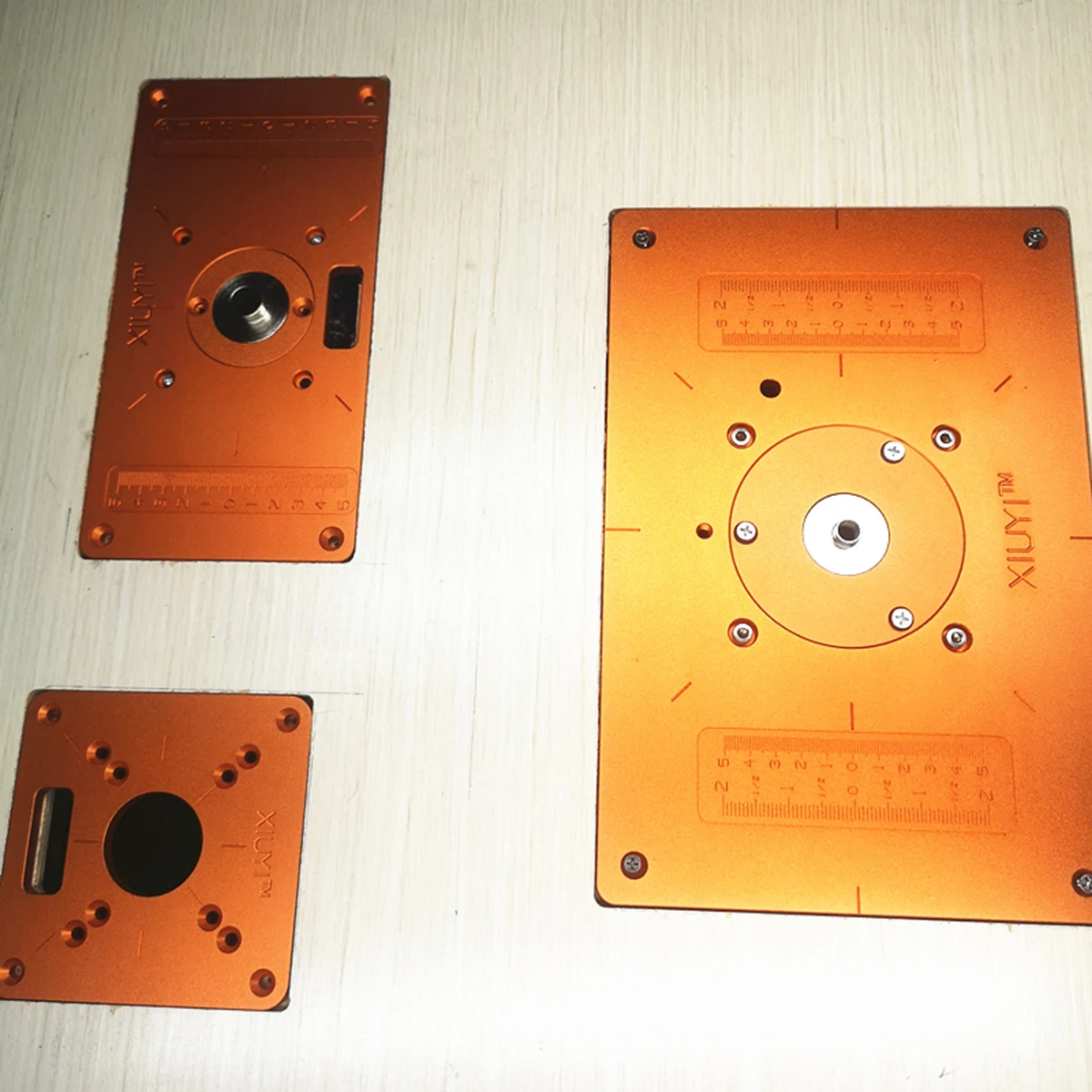 Fresadora eléctrica de madera, placa abatible de aluminio con 4 bujes para banco de trabajo, 85x85mm
