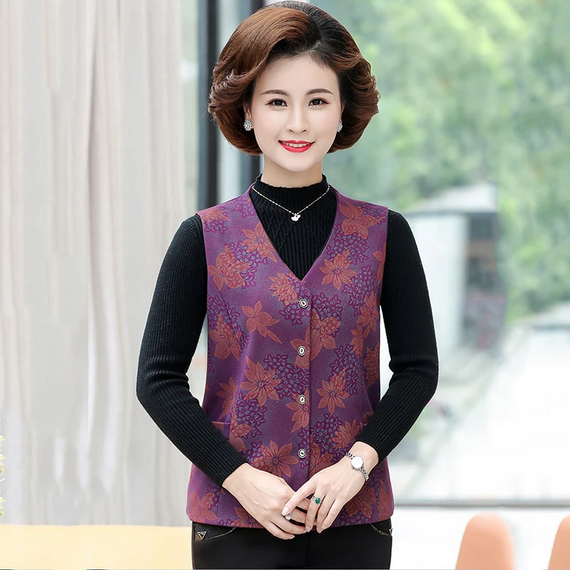 

Mother's Waistcoat Vest New Spring Autumn Short Vest Female Outer Wear Print V-Neck Plus Velvet Warm Waistcoat Vest Women 5XL