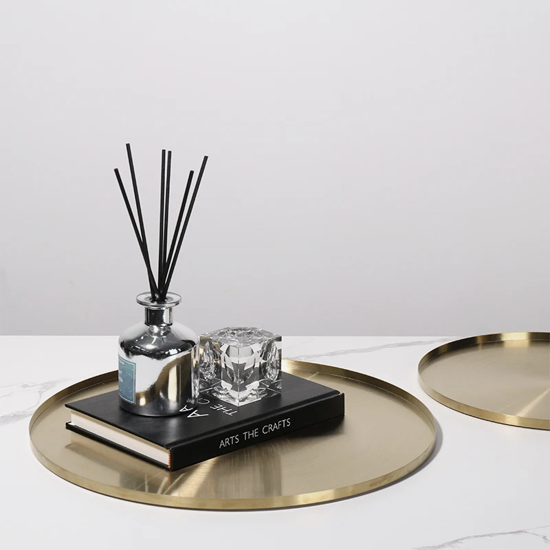 Simple Modern Golden Metal Storage Round Tray Model Room Hotel Entrance Desk Coffee Table Fruit Tray Decoration Accessories