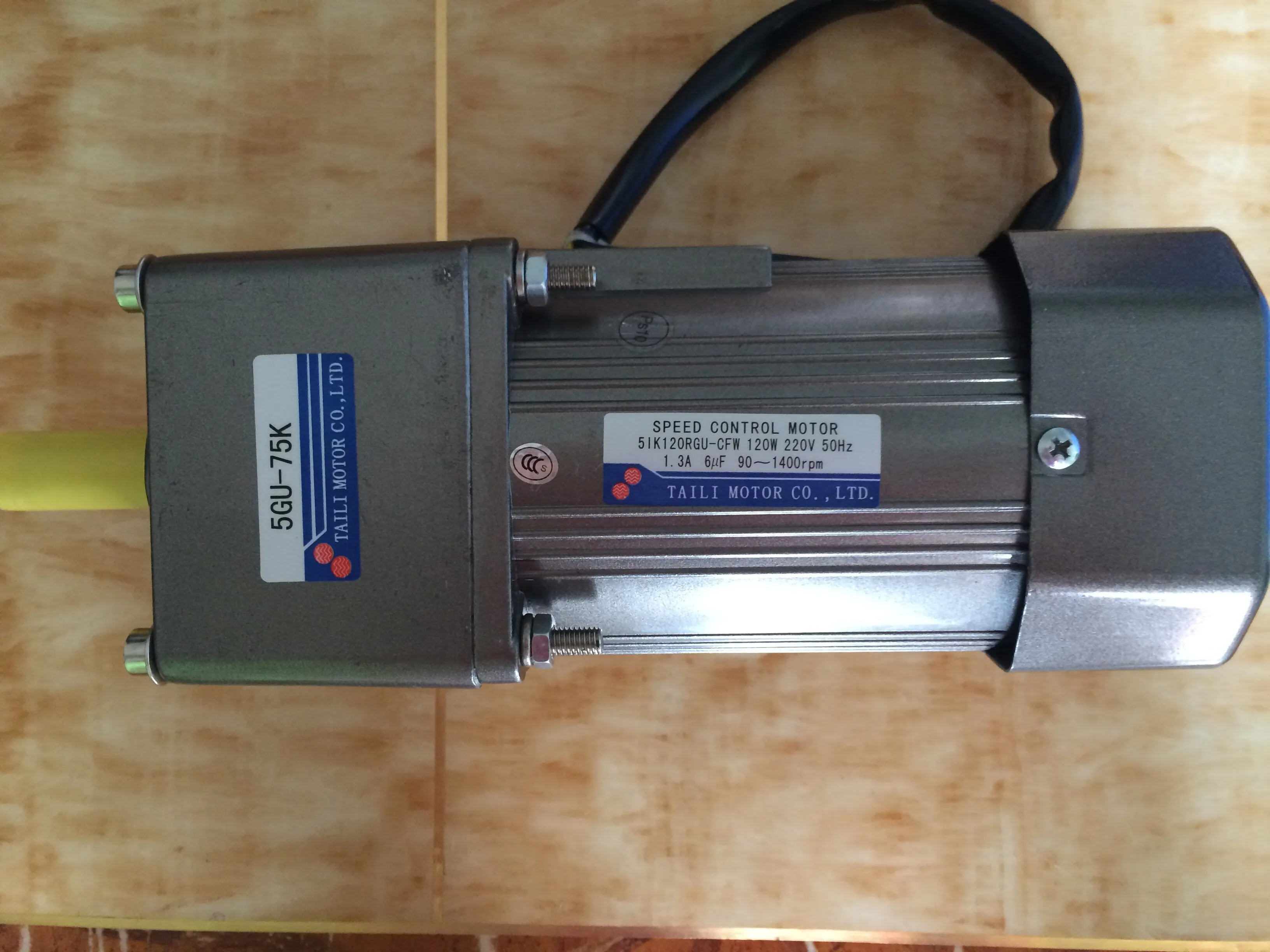 AC220V 120W 5IK120RGU-CFW motor 5IK120RGU-CF gear reducer motor