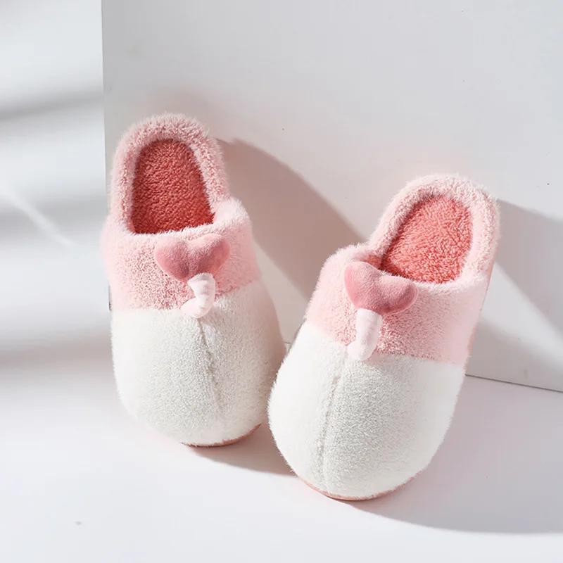 New Autumn and Winter Fashion Trend Cotton Slippers Female Cute Warm Thickening Indoor Home Explosion Models Women's Shoes