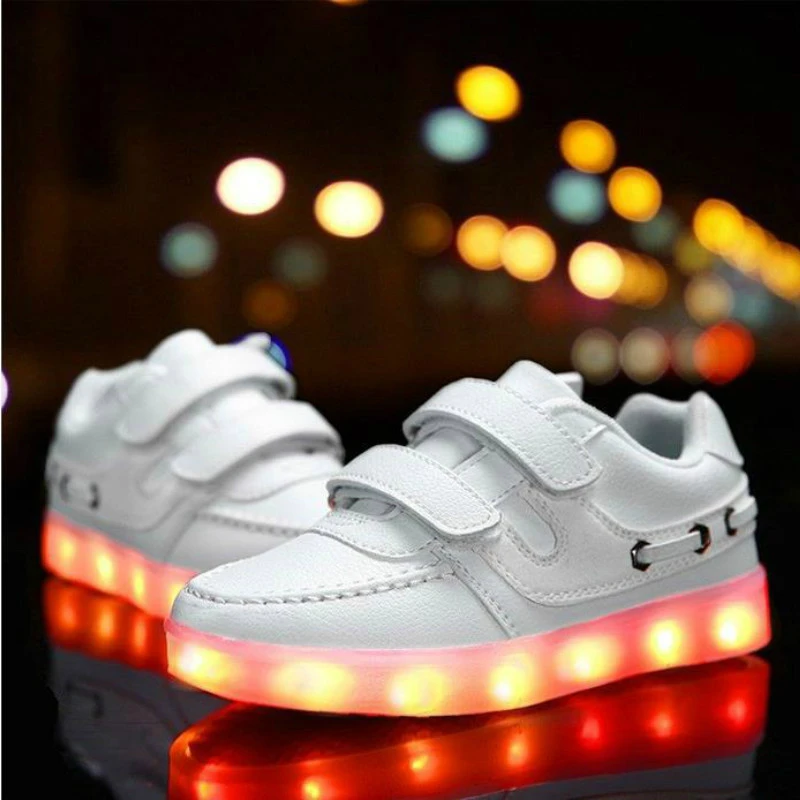 UncleJerry Kids Led Shoes USB chargering Light Up Sneakers for boys girls Glowing Casual Shoes Child Fashion Shoes