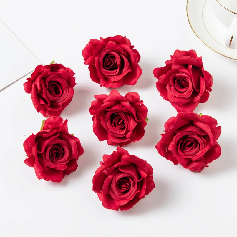 100PCS Seidenrosen Kopf Künstliche Blumen Neujahr Weihnachtsdekorationen für Hausgarten Rosenbogen Diy Geschenke Box Gefälschte Pflanzen