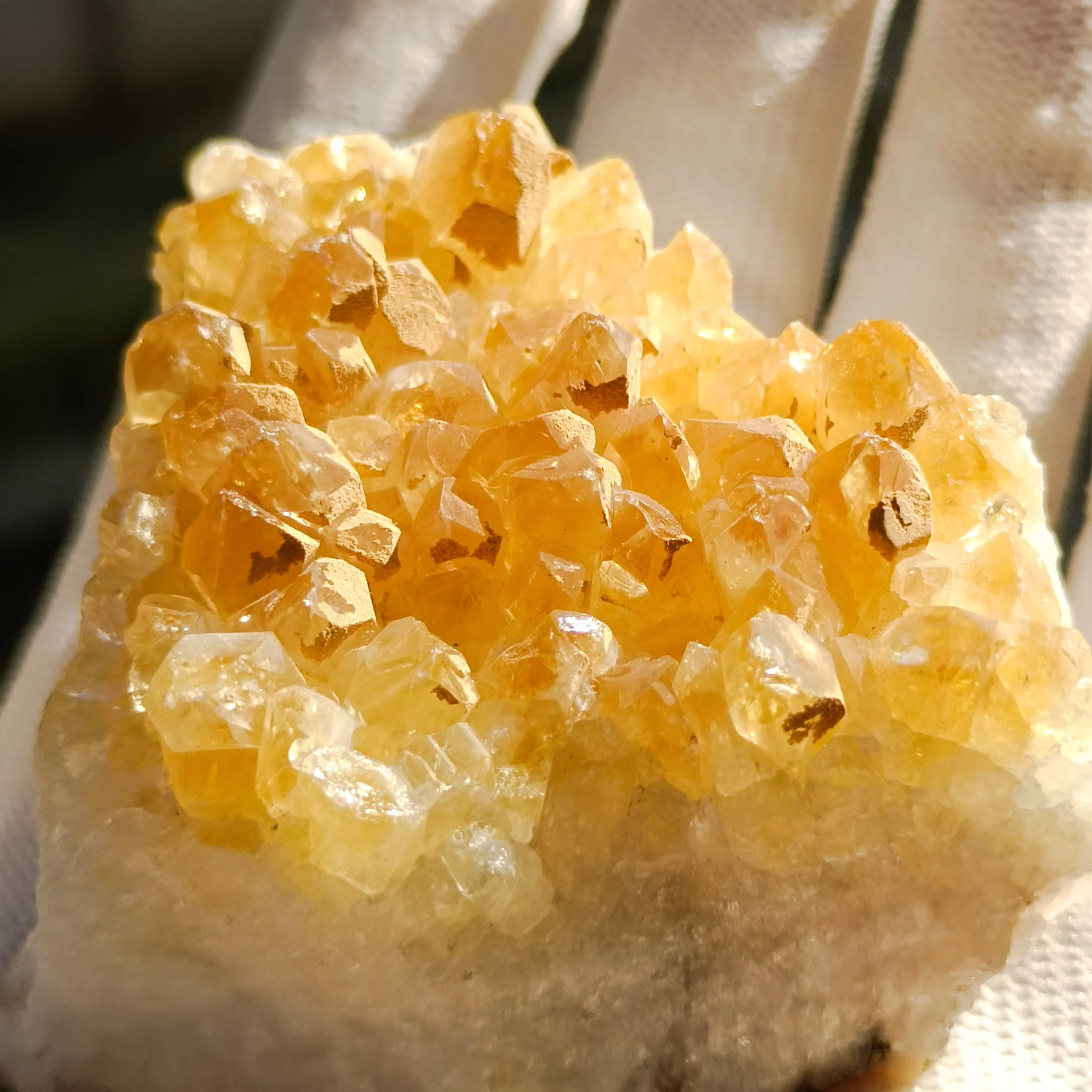 1pc Natural Raw Citrine Quartz Geode Yellow Crystal Cluster Healing Crystals Rough Specimen Stone Crafts Home Decor