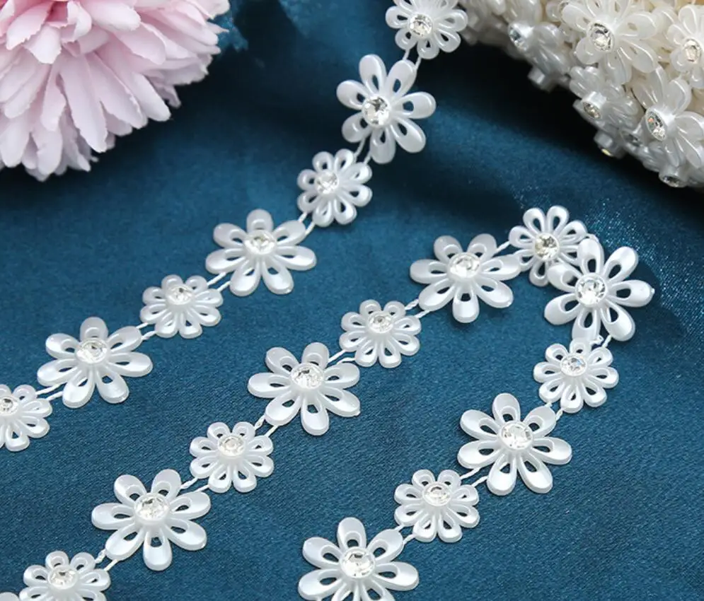 

10Yard ABS Pearl Flower Rhinestone Bead Pendant Chain Door Curtain Wedding Party Christmas Holiday Venue Home Hotel Decoration