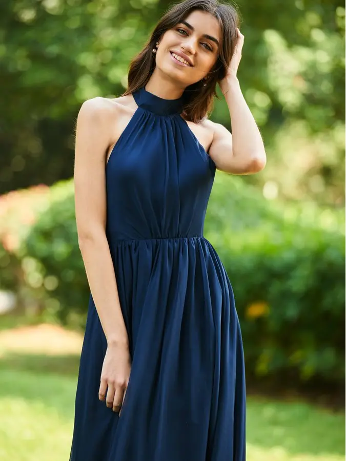 Neue Navy Blau Lange Brautjungfer Kleider 2019 Halter Bowknot Lange Backless Brautjungfer Kleid Chiffon Pageant Kleid Vestidos De Festa