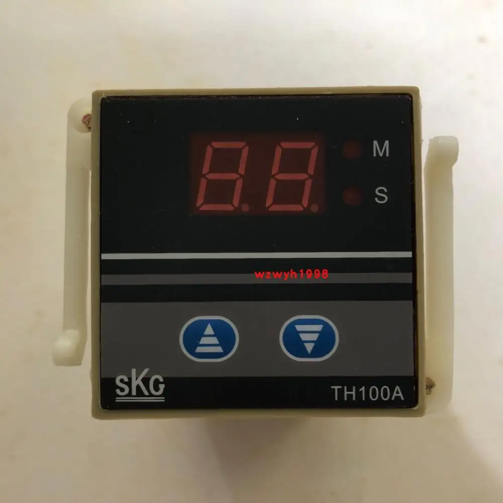 Free shipping Taiwan SKGTH100A time relay spot warranty for two years