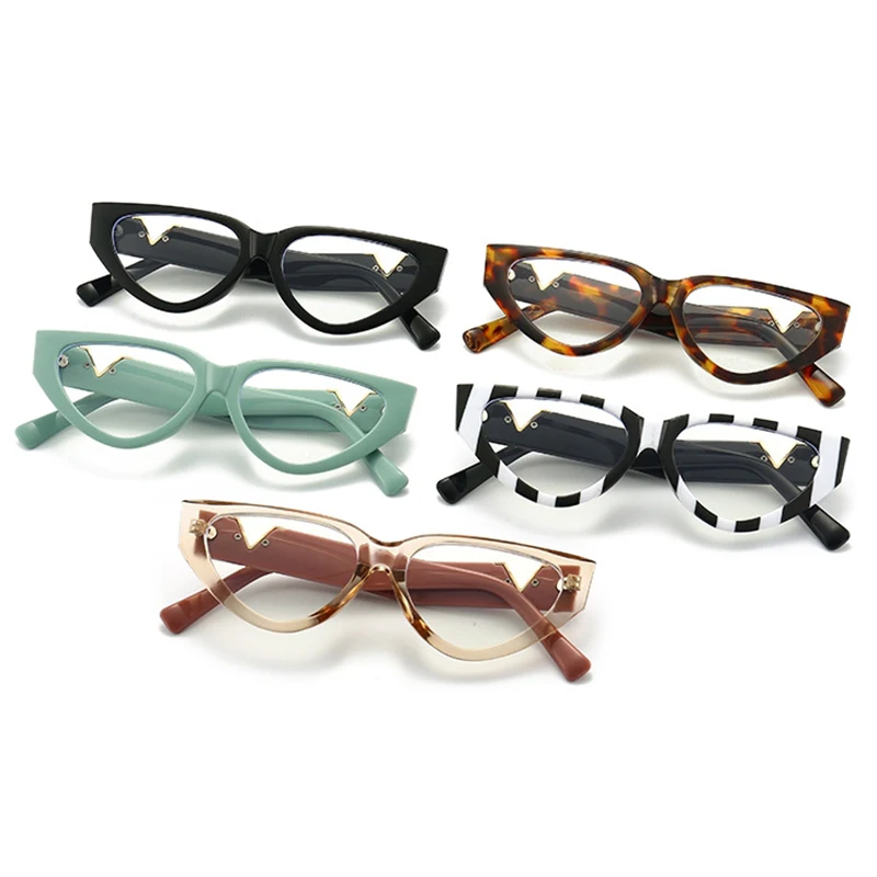 New Cat Eye Glasses Frame Woman Fashion Brand Black White Striped Decorate Women\'s Glasses vintage Eyeglasses