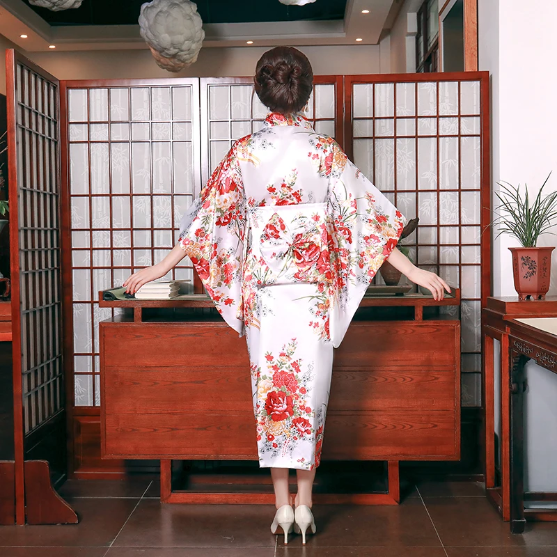 Women's White Floral Print Yukata Kimono Gown with Obitage Half Sleeve Sexy Performance Clothing Classic Kimono Style with Belt