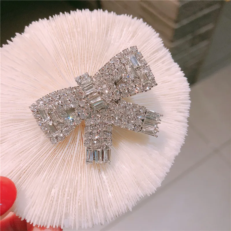 Small fresh Rhinestone Bow Hair Barrette Hair Clip Hairpin Girls Shining Crystal  Hair Accessories Women Headdress Wholesale