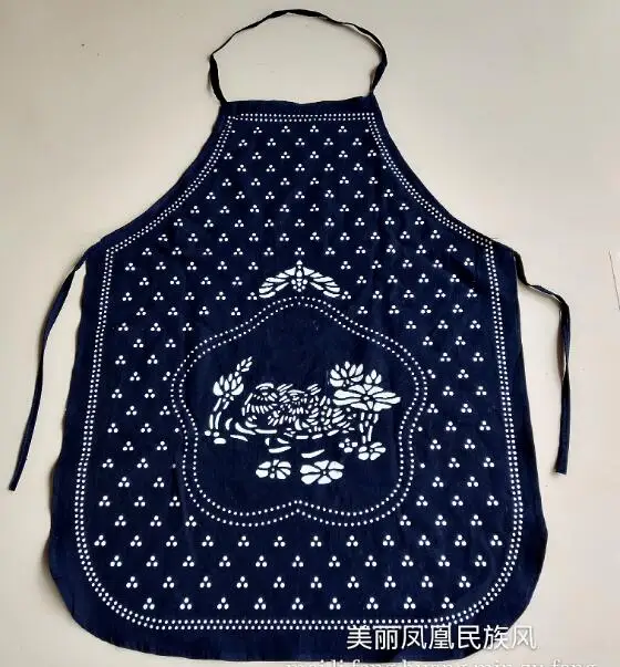 

Kitchen Apron Chinese Restaurant Ethnic Countryside Blue Balter Work Women