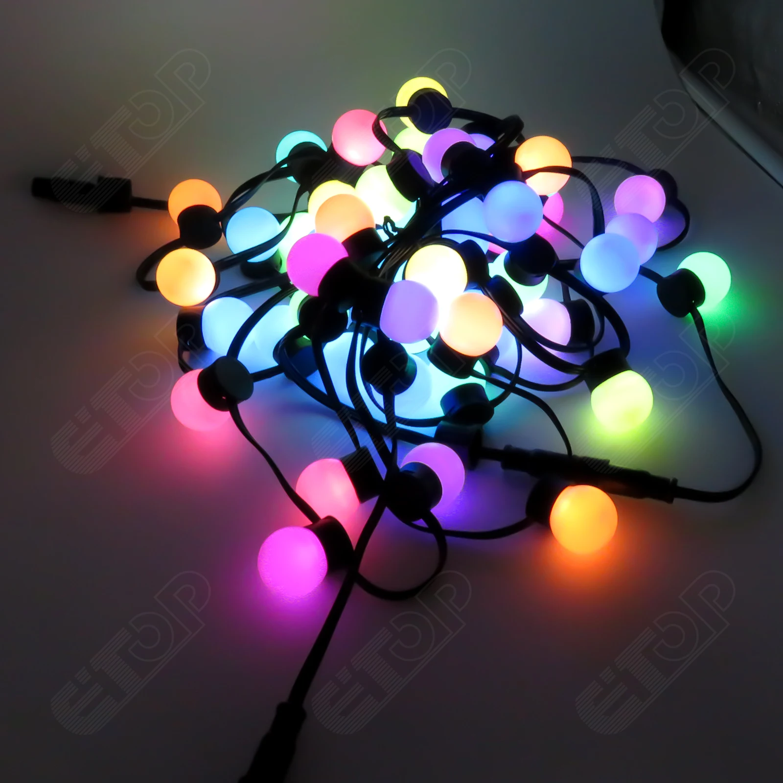 50โหนดแอดเดรสพิกเซลสมาร์ทหลอดไฟ RGB สี G30ฐานแบน Global Leds Ball สำหรับตกแต่งกลางแจ้ง