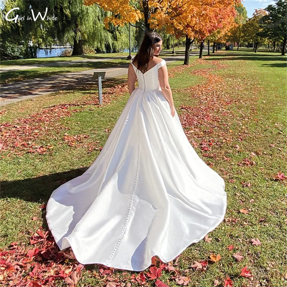 Plus Size Morden Chic Satin White Wedding Dresses Simple Cap Sleeve Bride Dresses Court Train Princess Vestido De Novia