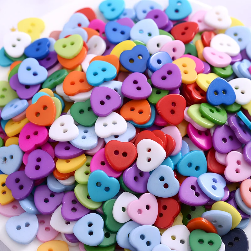 New 50Pcs 16 Colors Resin Sewing Buttons Cute Colorful Heart Shape 2 Holes Button DIY Crafts Scrapbooking For Sewing Accessories