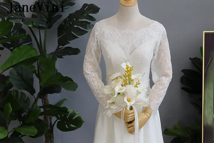 JaneVini Branco Marfim Damas de Honra Bouquets Artificial Coréia do Lírio de Calla de Casamento Flores De Seda Mão Buquê de Noiva Da Dama de honra 2019