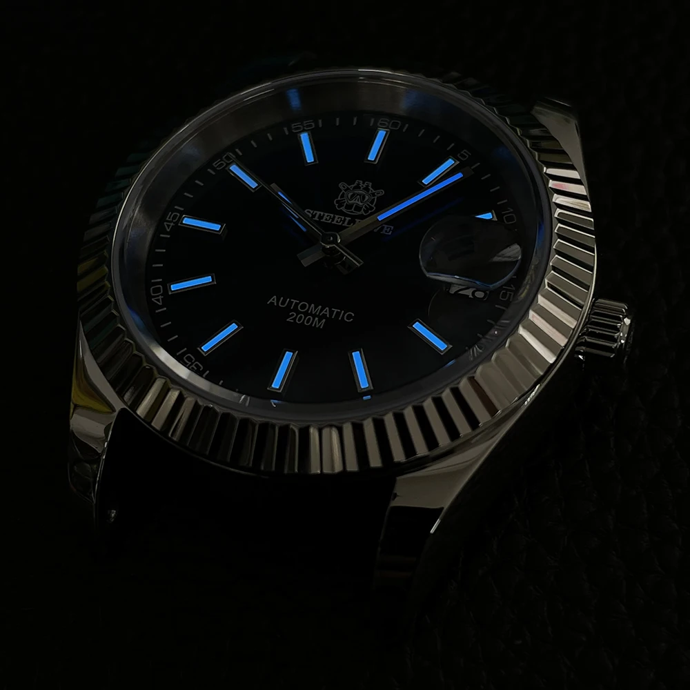 Imagem -02 - Steeldive Sd1933 Tamanho Pequeno 39 mm Pulseira de Vidro Safira Bgw9 Azul Luminoso Nh35 Automático Relógio Mecânico Masculino Aço Inoxidável