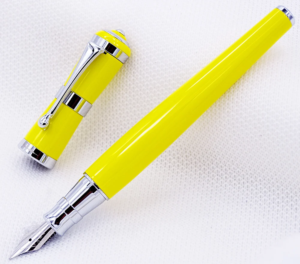 

Fuliwen 2051 Metal Fountain Pen, Fresh Fashion Style Fine Nib 0.5mm Beautiful Yellow for Office Home School, Men and Women