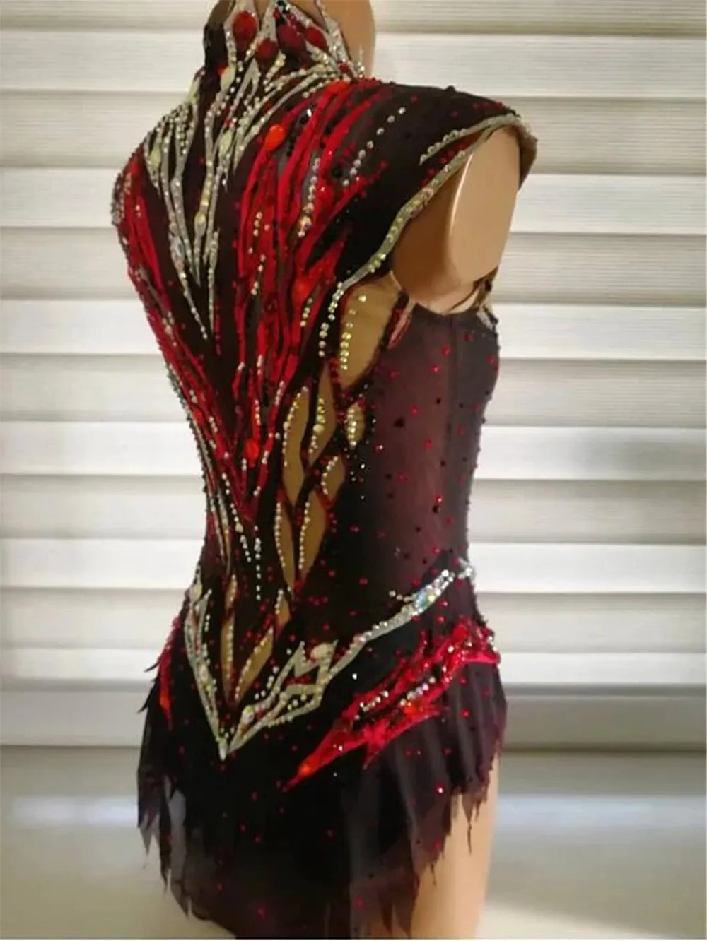 LIUHUO Eiskunstlauf Kleid frauen Mädchen Eislaufen leistung Rhythmische gymnastik competitionDance Trikot Künstlerische Kostüm