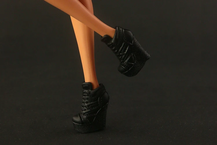 2024 New Beautiful shoes for barbie doll  high quality black shoes 21 style shoes available