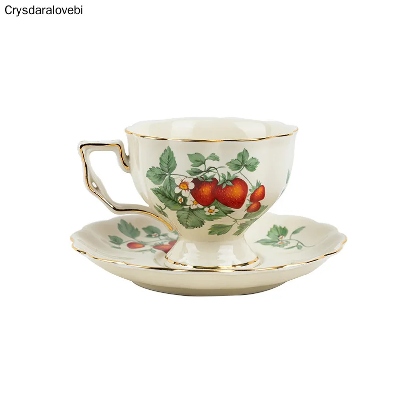 French Retro Teapot Coffee Cup Set Gold Edge Cup Saucer Strawberry Flower Big Teacup English Afternoon Tea Restaurant Bar Cafe