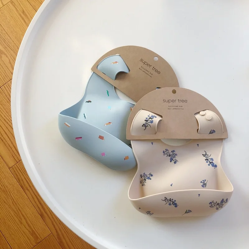 

Ins Style Print Baby Bibs Waterproof Soft Silicone Baby Feeding Stuff Cute Pattern Kids Girl Boy Toddler Adjustable Children Bib
