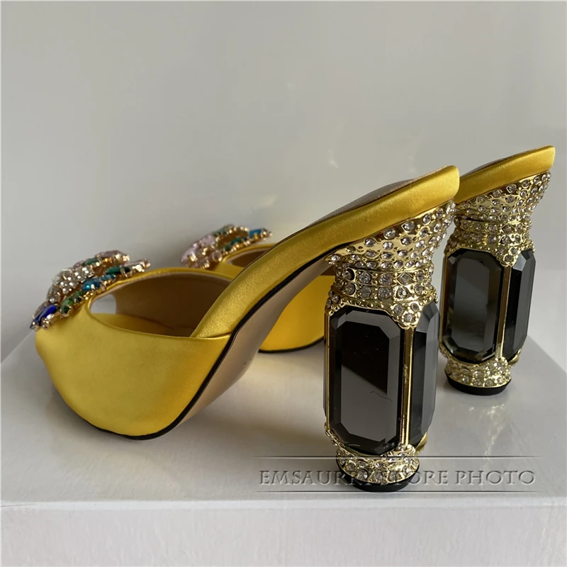 Sandali con tacco alto con diamanti ingioiellati donna Luxury Satin Crystal Flower scarpe con tacco strass donna Zapatos De Mujer