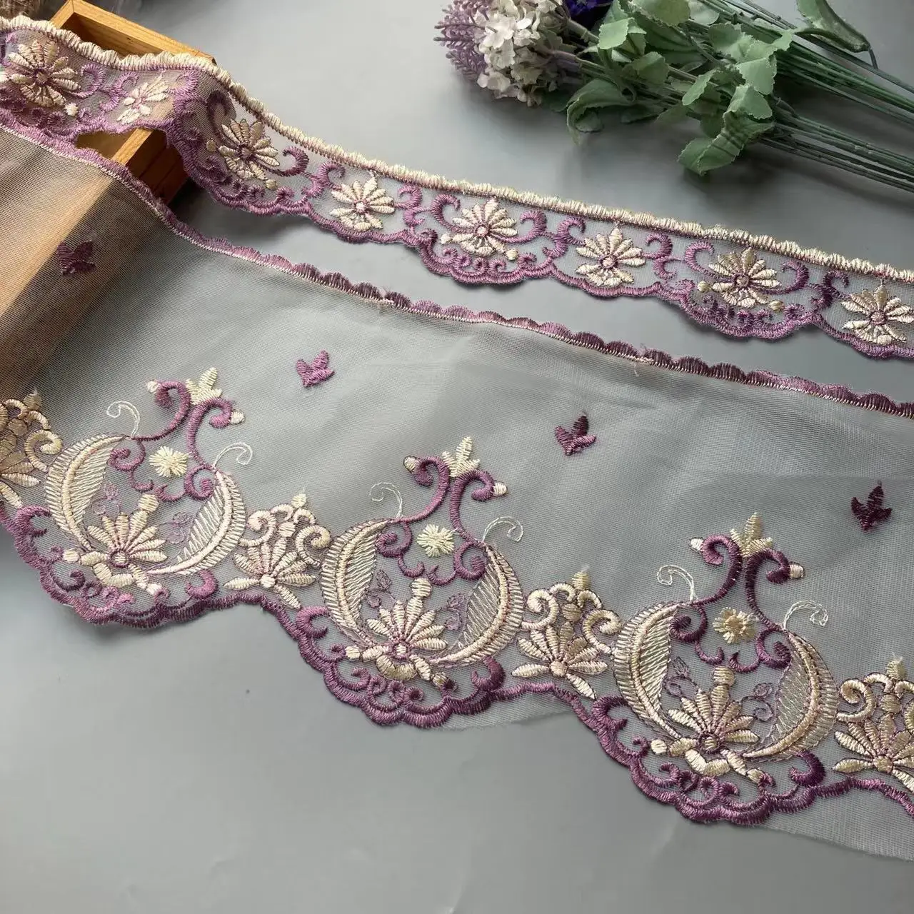 2 yards Purple 19 cm Mesh Embroidered Flower Lace Trims for Sofa Chair Cushion Home Textiles Trimmings Ribbon Sewing Accessories