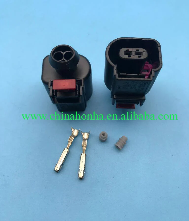 

2/5/10/20pcs 2 pin 8K0973702 automotive electrical connector seat adjustment plug for A3 A6 A8 with wire or without